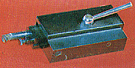 screw cutting holder internal